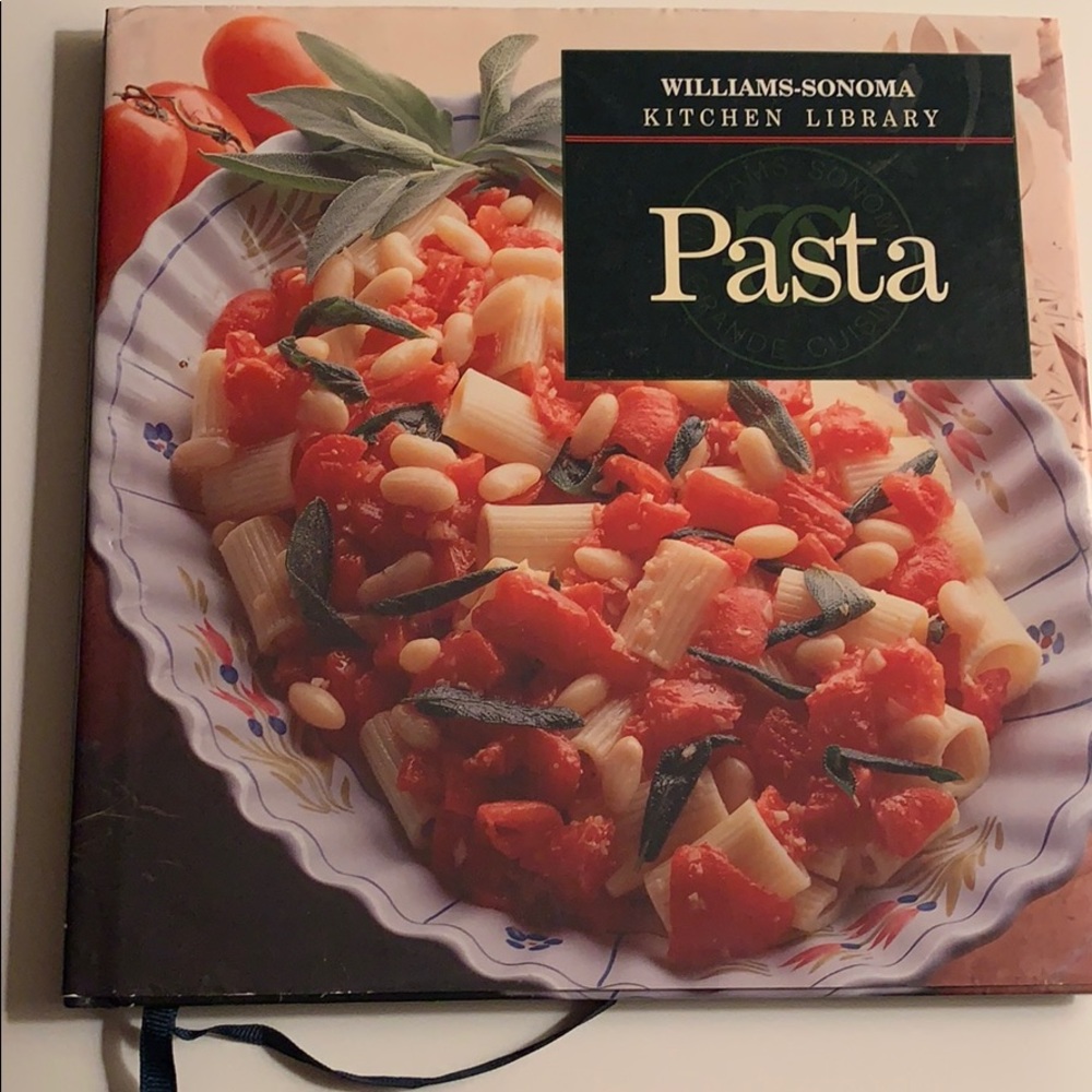Williams-Sonoma Pasta Cookbook